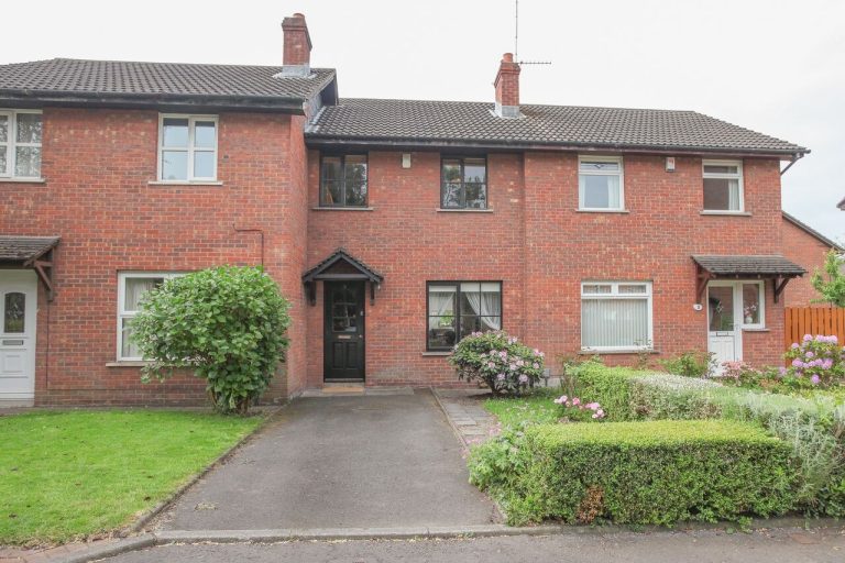 5 Hampton Place, Belfast, BT7 3BZ
